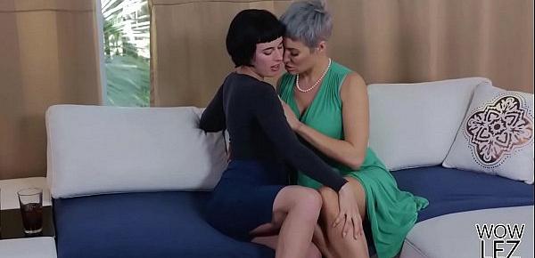  Ryan Keely and Olive Glass enjoy passionate lesbian sex